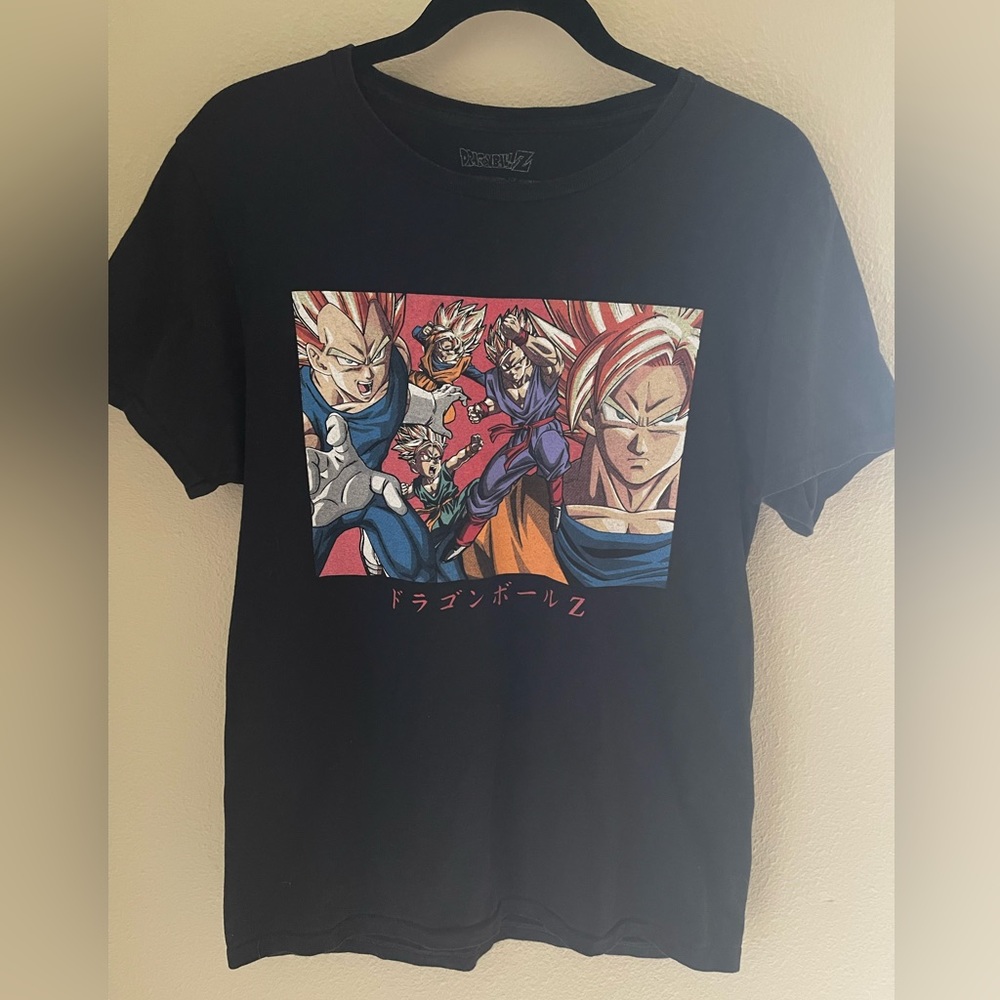 DragonballZ men’s Medium tee